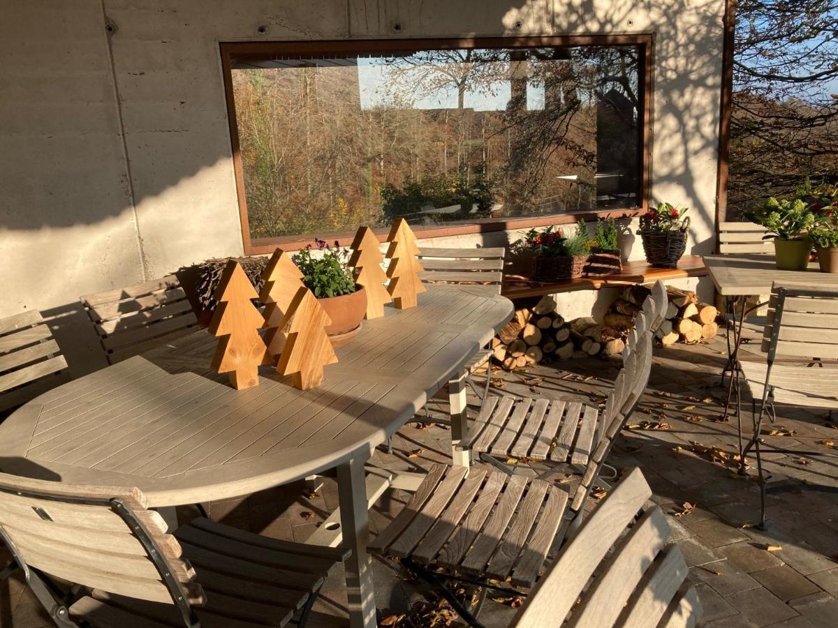 Hostellerie Du Peiffeschof, The Originals Relais Arlon Bagian luar foto